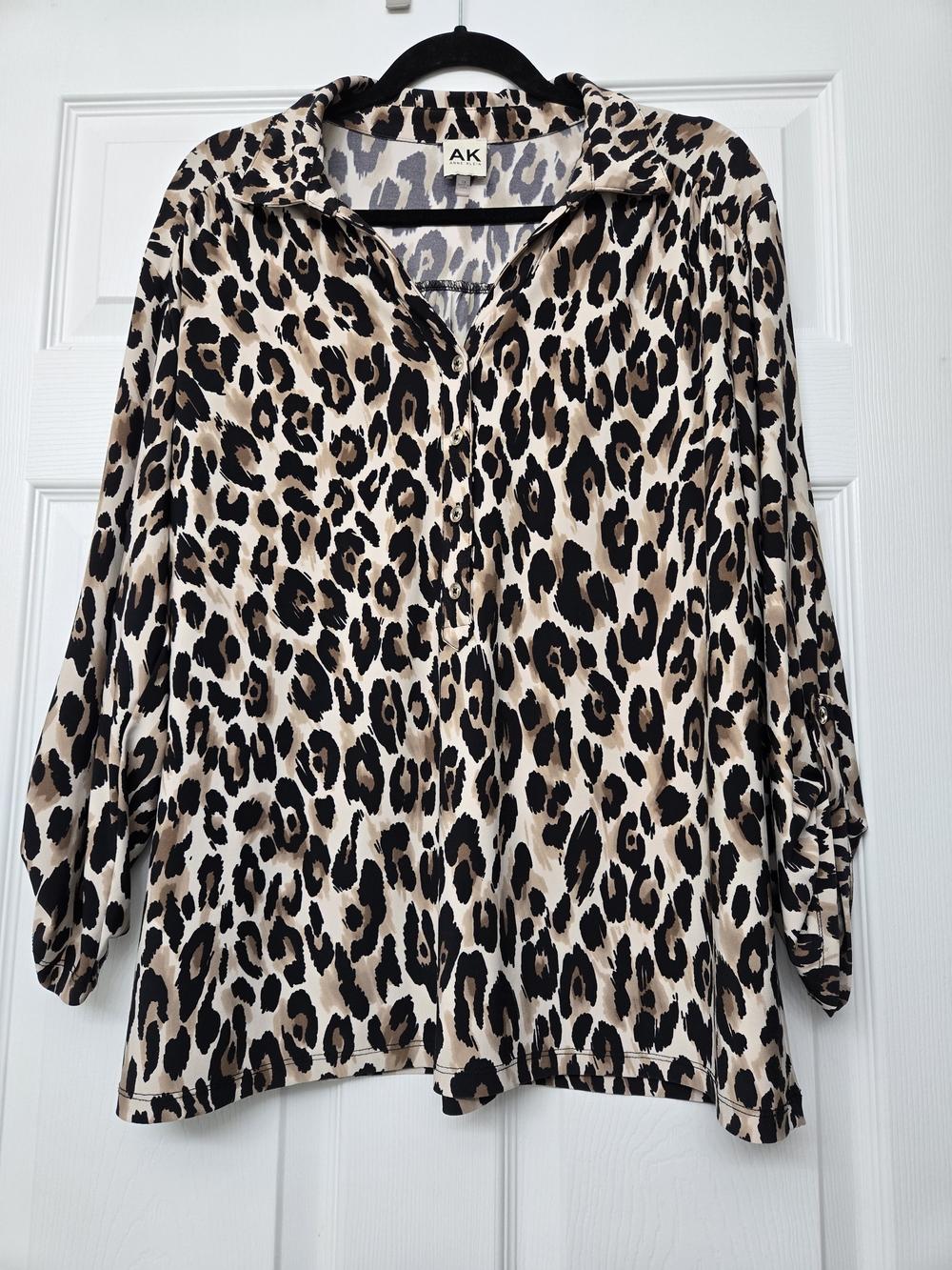Anne Klein Leopard Print Button-Front Shirt in Beige and Black
